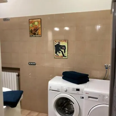 Minimal Luxury Apartment-free Parking דירה *