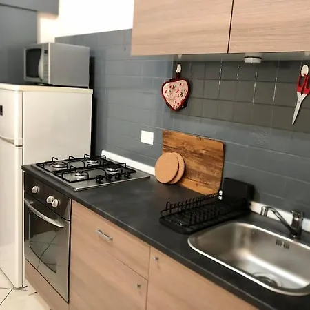 Lejlighed Minimal Luxury Apartment-free Parking Bologna